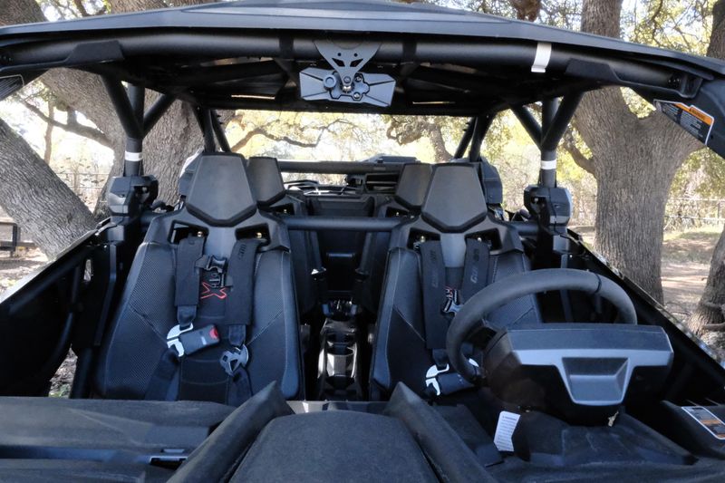 2025 Can-Am MAVERICK X3 MAX X RS TURBO RR TRIPLE BLACKImage 20