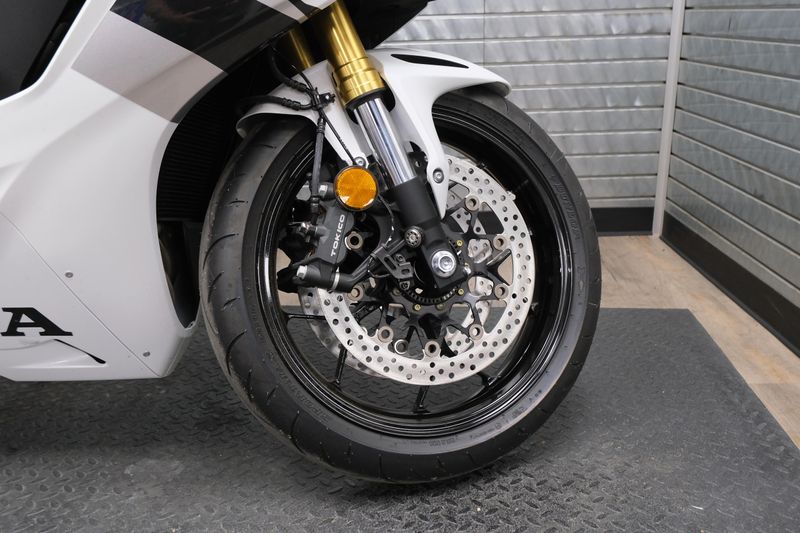 NEW 2026 HONDA CBR1000R Image 11