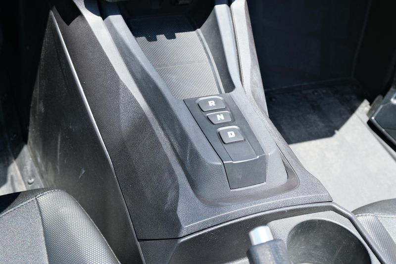 USED 2026 POLARIS SLINGSHOT S AUTODRIVE Image 16