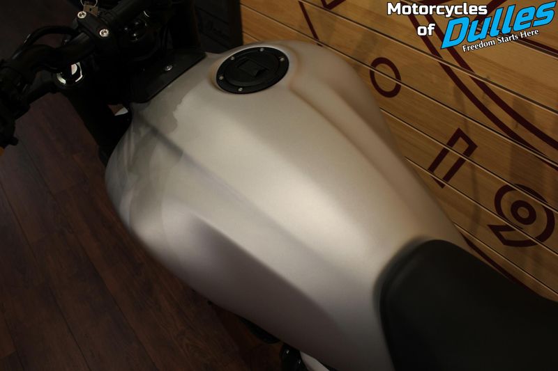 New 2026 Royal Enfield Guerrilla 450 Image 14