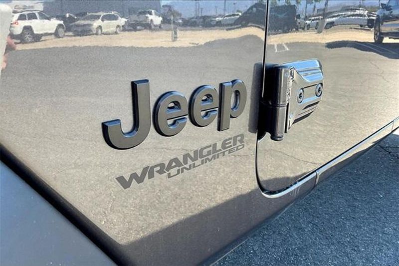 2021 Jeep Wrangler Unlimited WillysImage 31