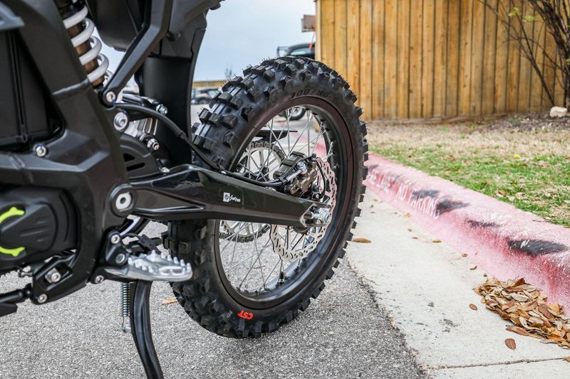 NEW 2025 SURRON ULTRA BEE Image 11