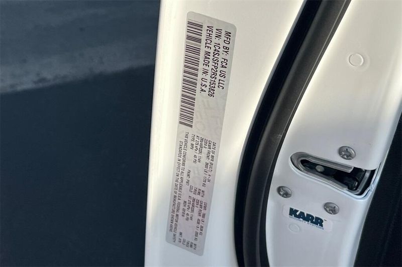 2024 Jeep Grand Wagoneer L II photo 27
