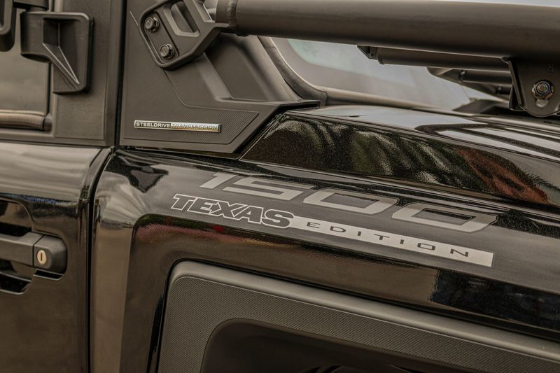 NEW 2026 POLARIS RANGER CREW XD 1500 NORTHSTAR TEXAS EDITION Image 12