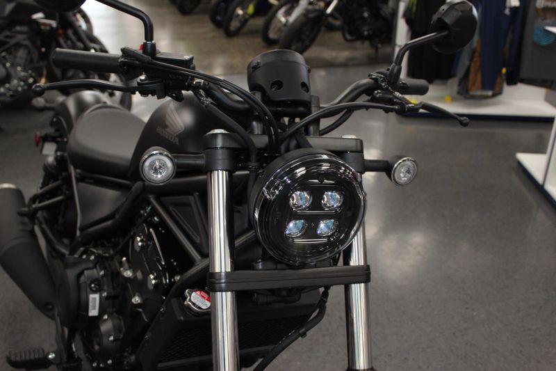 2025 Honda REBEL 500 ABS Image 2