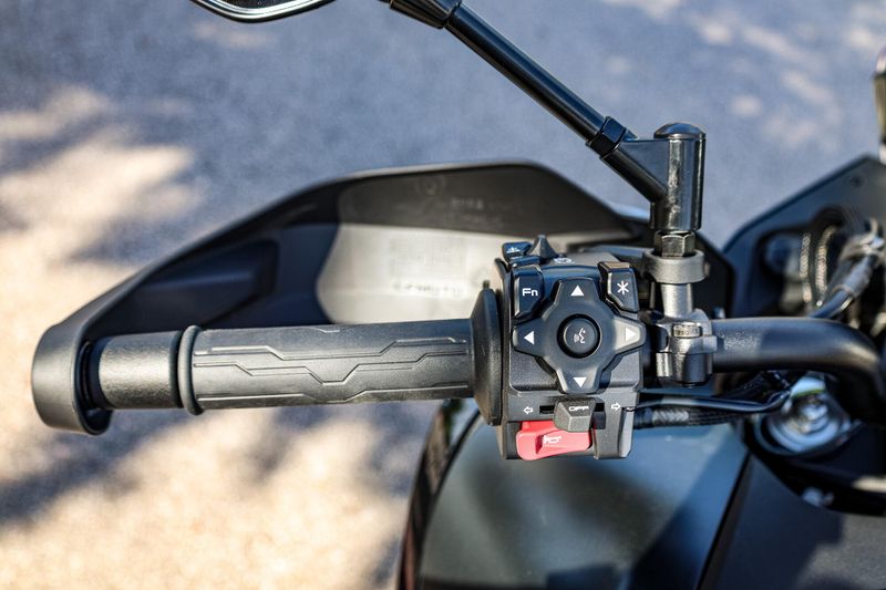 New 2025 CFMOTO IBEX 800E  GEM BLACK Image 19