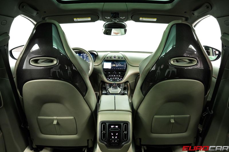 2023 Aston Martin DBX 707 *SPECIAL FACTORY PAINT * PANORAMIC ROOF*Image 25