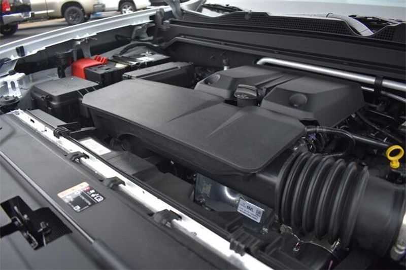 2025 Chevrolet Colorado Work TruckImage 31