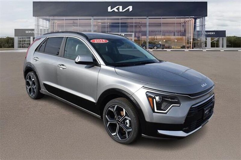 New 2025 Kia Niro EX TouringImage 1