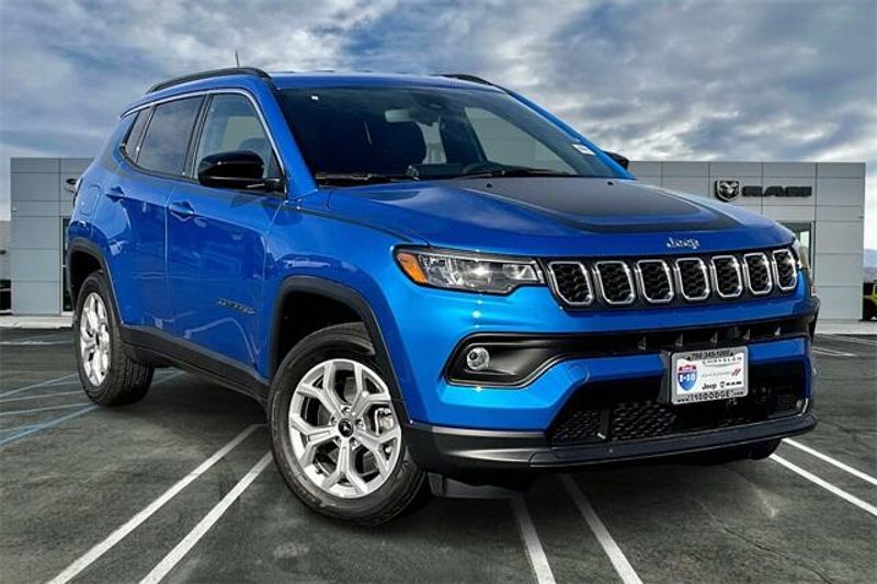 2025 Jeep Compass Latitude 4x4Image 14