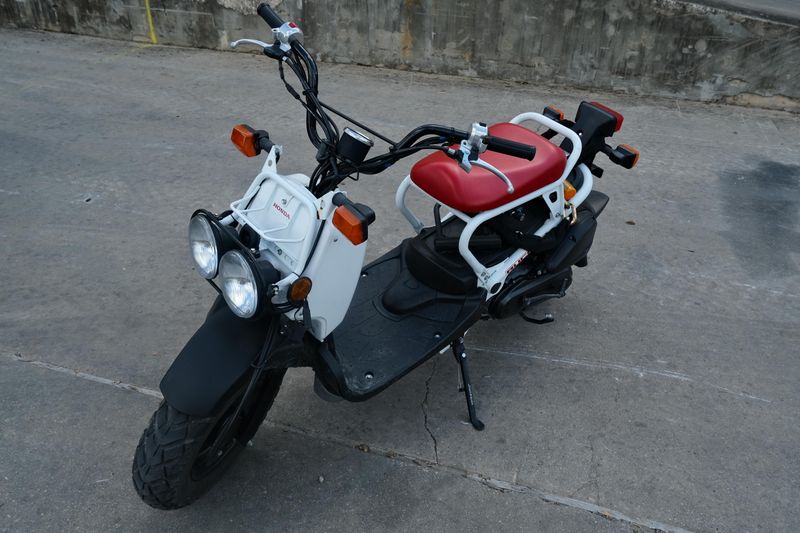 USED 2019 HONDA RUCKUS Image 7