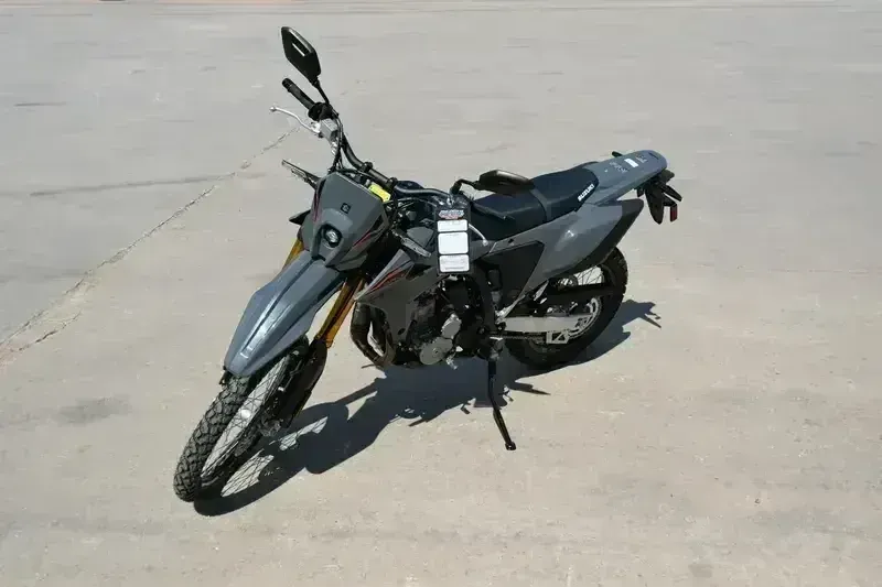 NEW 2025 SUZUKI DR-Z4S Image 7