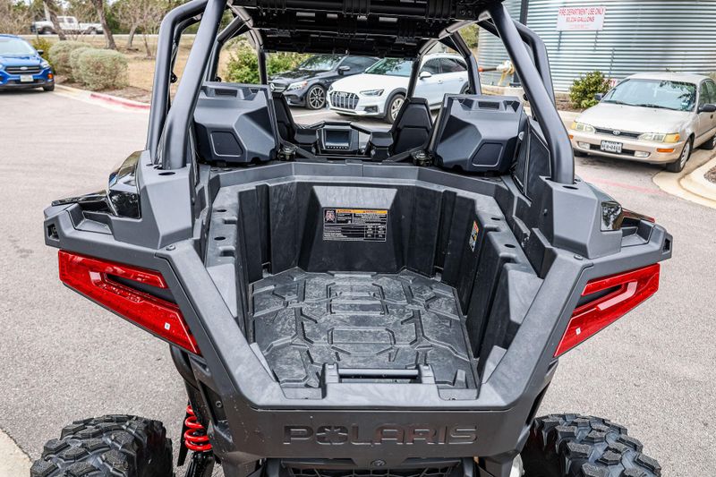 2025 Polaris RZR PRO XP 4 ULTIMATE ONYX BLACKImage 13