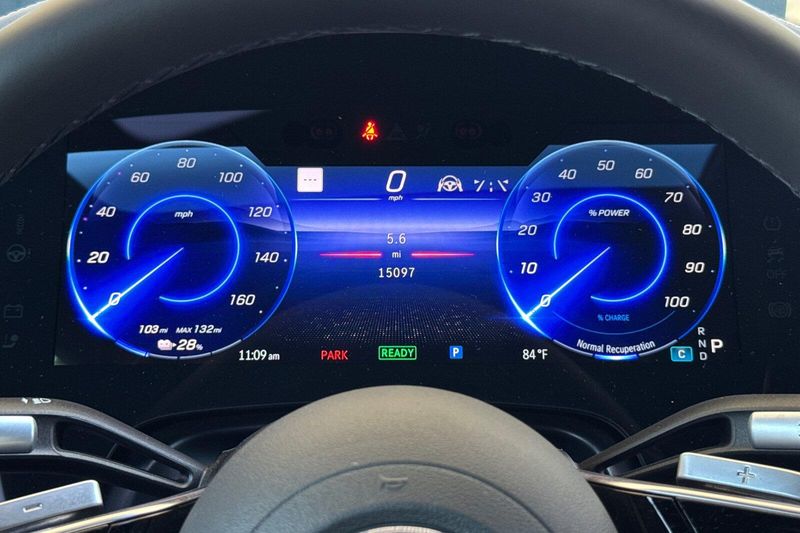 Used 2024 Mercedes-Benz EQS 450Image 31