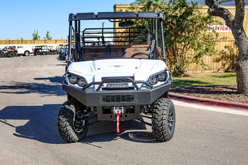 2025 Kawasaki MULE PROFXT 1000 PLATINUM RANCH EDITION METALLIC STARDUST WHITEImage 10