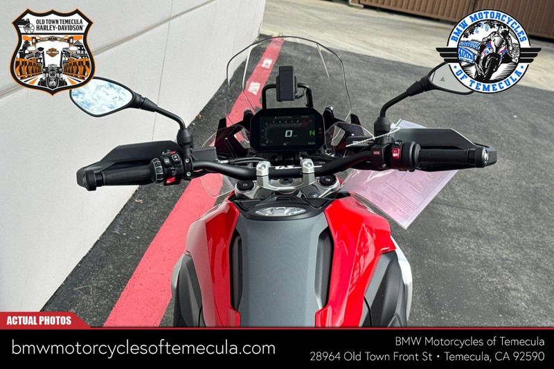 2026 BMW R 1300 GSImage 15