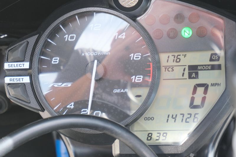 Used 2018 Yamaha YZFR6 BLUE Image 11