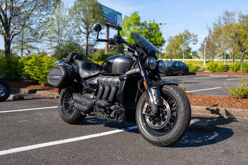 2022 Triumph Rocket 3 GT Triple Black 