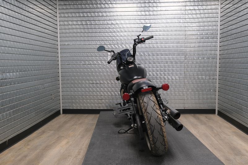 USED 2023 INDIAN MOTORCYCLE SCOUT BOBBER ABS Image 4