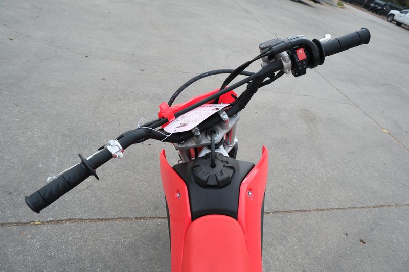 2025 Honda CRF125F BIG WHEEL REDImage 7