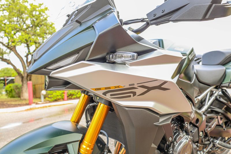 USED 2024 SUZUKI GSX-S1000GX CA Image 2