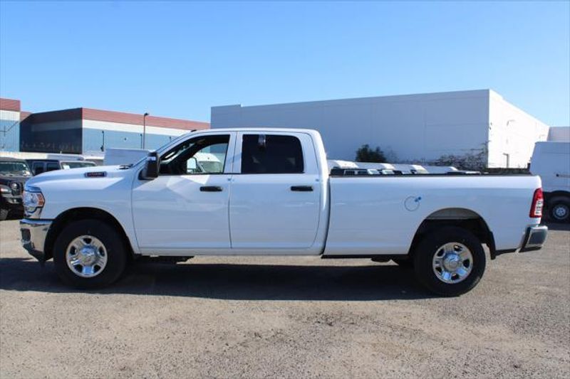 2023 RAM 2500 Tradesman Crew Cab 4x2 Long BoxImage 7
