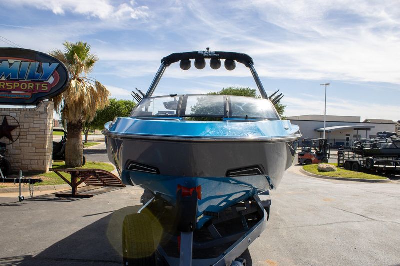 USED 2024 AXIS TSERIES T250 Image 2