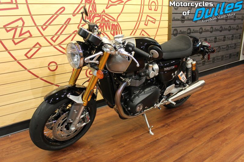 2024 Triumph Thruxton RS Image 4