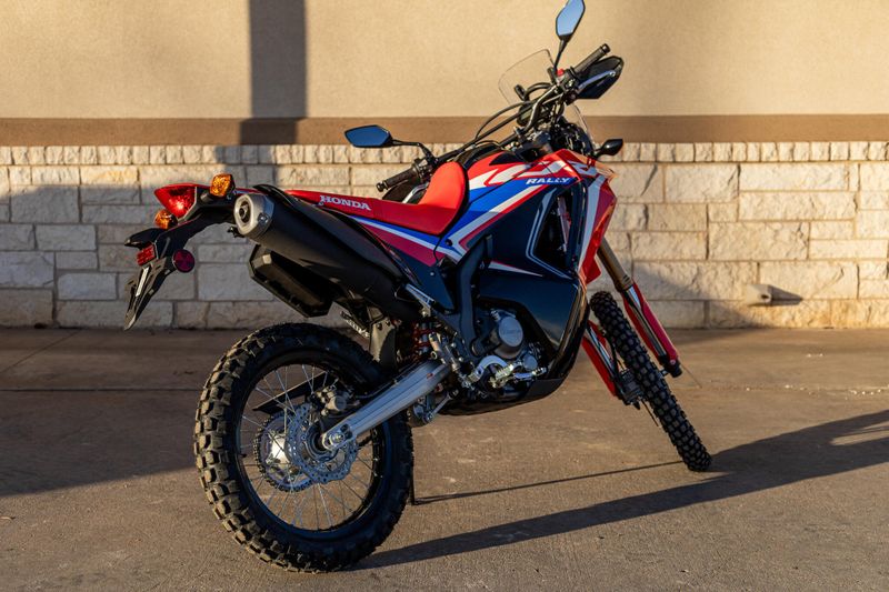 2024 Honda CRF300L RALLY REDImage 3