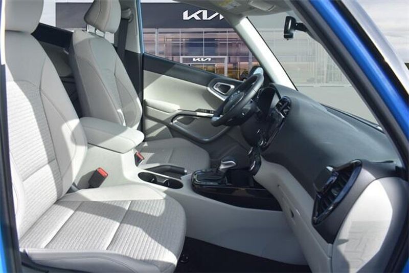 New 2025 Kia Soul EXImage 12