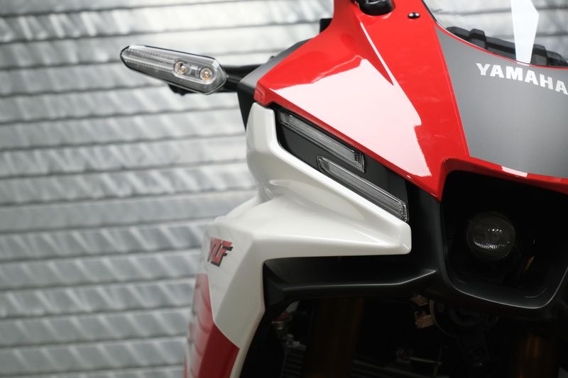 NEW 2026 YAMAHA YZF-R3 ABS 70TH ANNIVERSARY EDITION Image 10