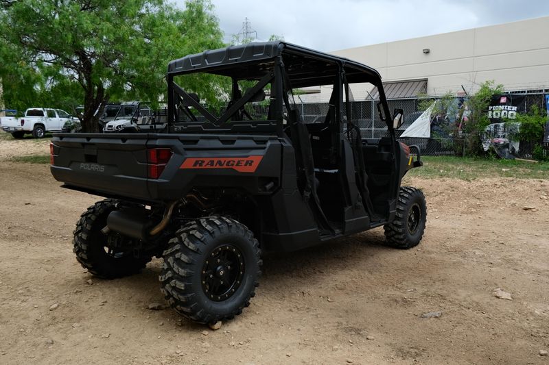 NEW 2026 POLARIS RANGER CREW 1000 PREMIUM Image 3