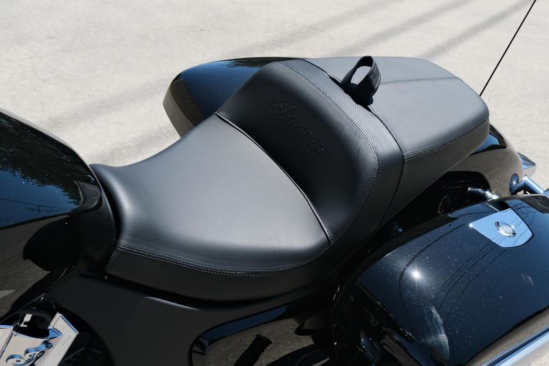 NEW 2025 INDIAN MOTORCYCLE CHIEFTAIN POWERPLUS Image 15