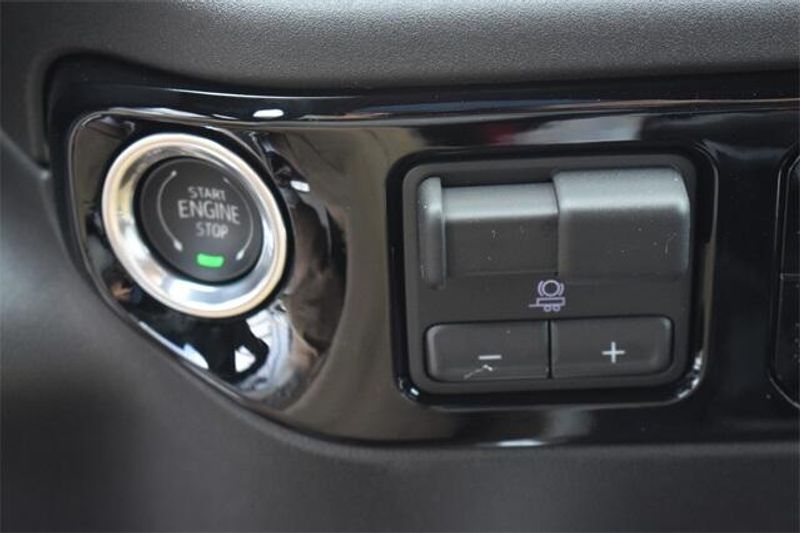 New 2025 Chevrolet Silverado 1500 LTImage 25