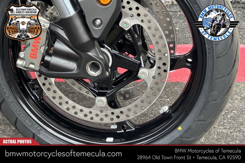 2026 BMW R 1300 RSImage 20