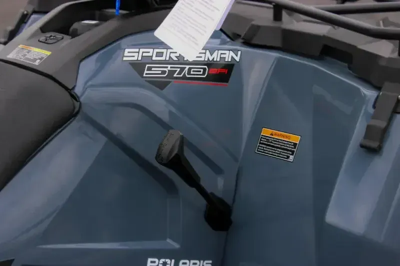 New 2025 Polaris SPORTSMAN TOURING 570 EPS STEALTH GRAY Image 12