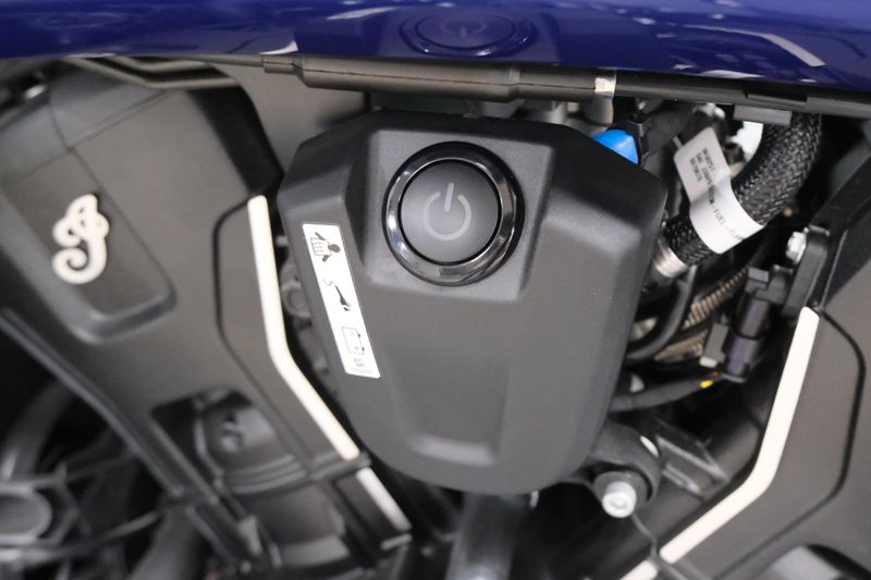 NEW 2025 INDIAN MOTORCYCLE SCOUT BOBBER LIMITED WITH TECH PACKAGE  Family PowerSports (877) 886-1997 familypowersports.com 