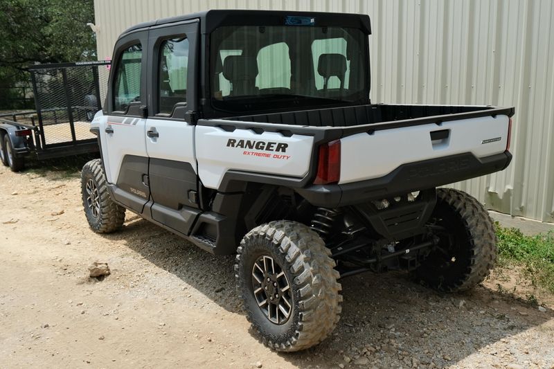 New 2025 Polaris RANGER CREW XD 1500 NORTHSTAR EDITION ULTIMATE GHOST WHITE METALLIC SMOKE Image 5