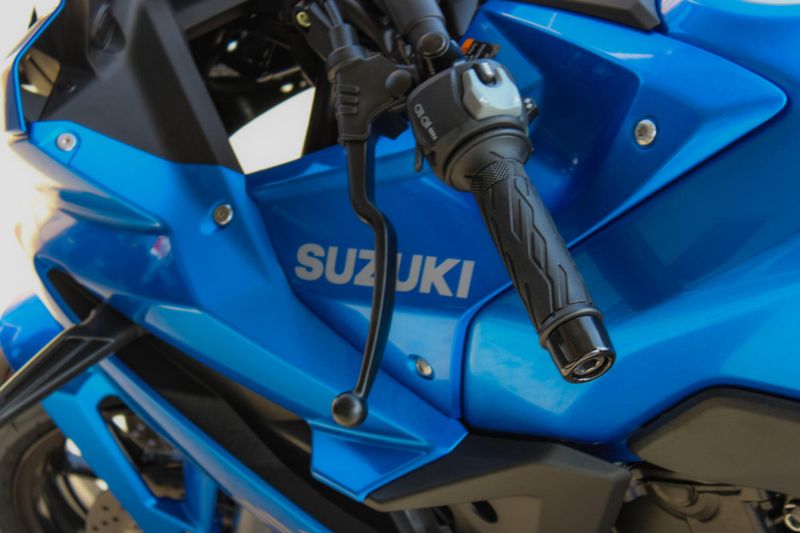NEW 2026 SUZUKI GSX8R Image 18