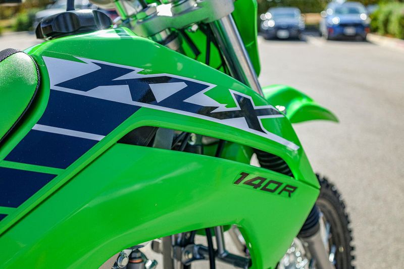 2025 Kawasaki KLX140R LIME GREENImage 11