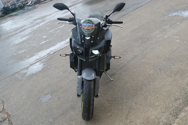 2017 Yamaha FZ10 GRAY Image 8