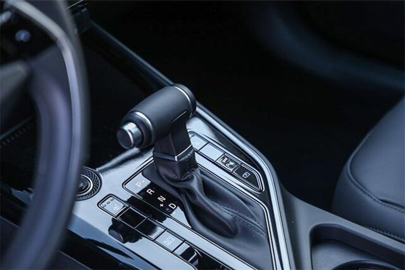 New 2025 Kia Niro EX TouringImage 21