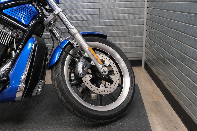 USED 2007 HARLEY NIGHT ROD Image 10
