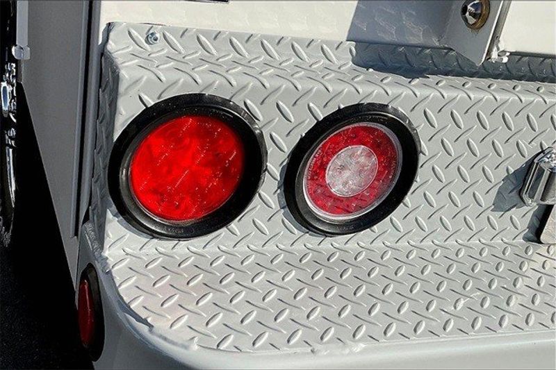 2022 RAM 2500 Tradesman Regular Cab 4x4 8