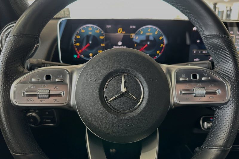 2021 Mercedes-Benz GLB 250Image 20