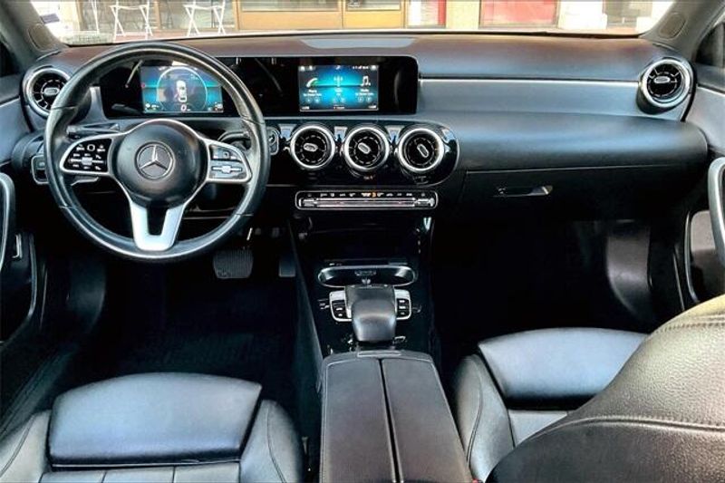 2019 Mercedes-Benz A 220 220Image 15