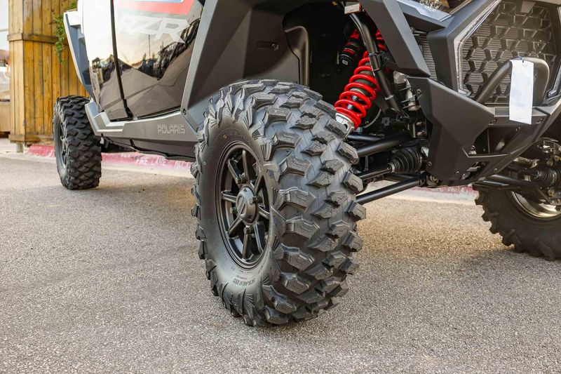 NEW 2025 POLARIS RZR PRO XP 4 ULTIMATE Image 13