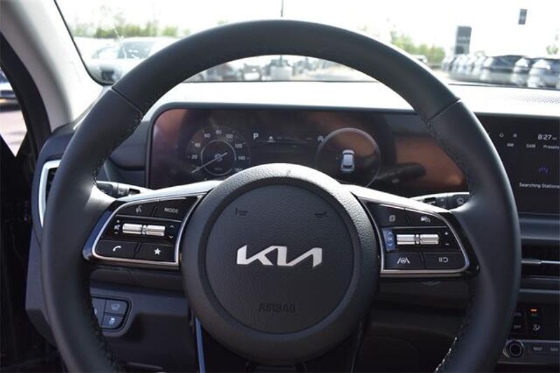 2025 Kia Seltos EXImage 28
