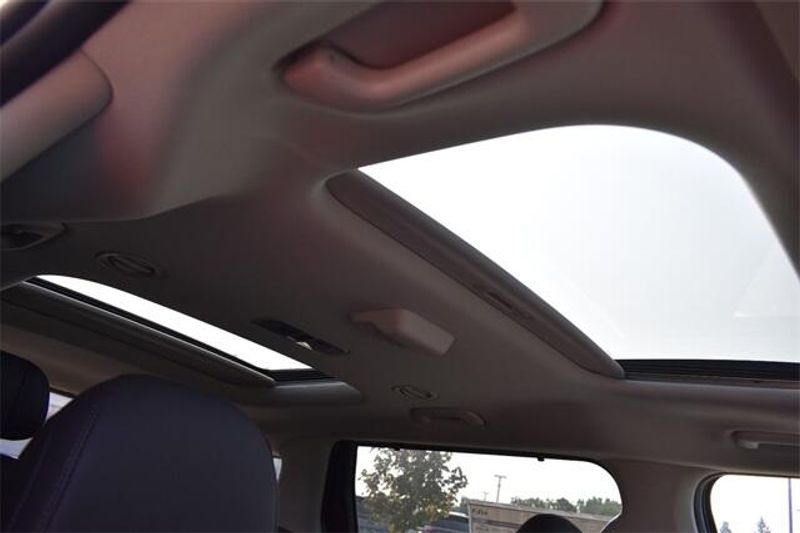 New 2025 Kia Carnival Hybrid SX PrestigeImage 13