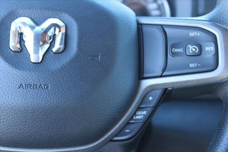 2023 RAM 2500 Tradesman Crew Cab 4x2 Long BoxImage 22